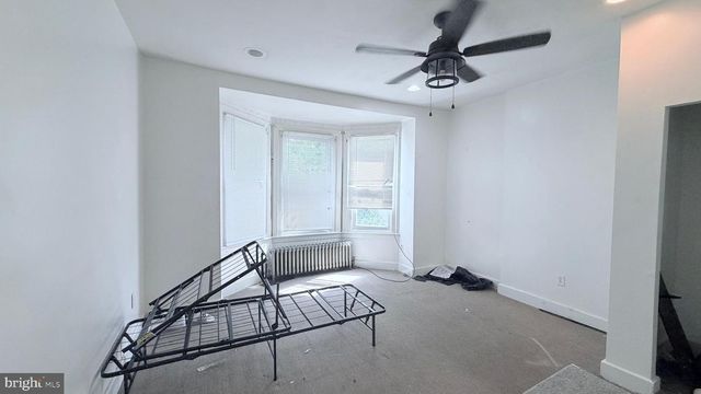 2239 W SOMERSET ST, Philadelphia, PA 19132