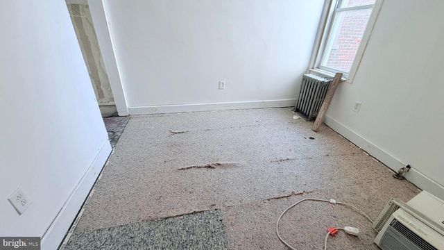 2239 W SOMERSET ST, Philadelphia, PA 19132