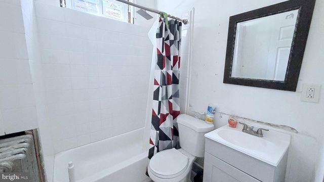 2239 W SOMERSET ST, Philadelphia, PA 19132