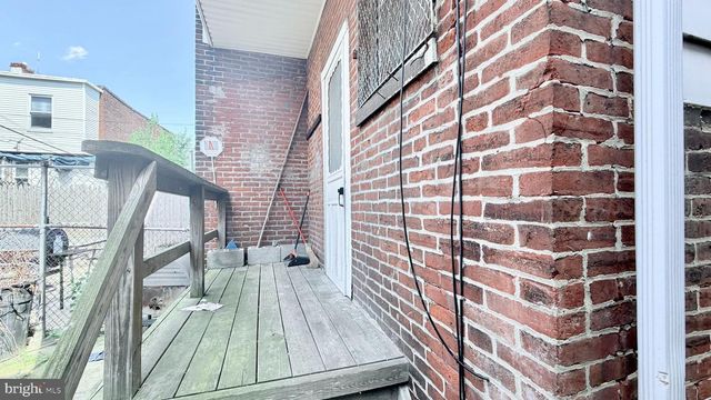 2239 W SOMERSET ST, Philadelphia, PA 19132