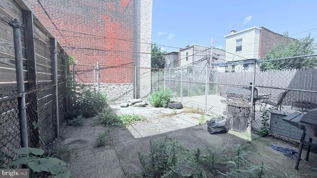 2239 W SOMERSET ST, Philadelphia, PA 19132