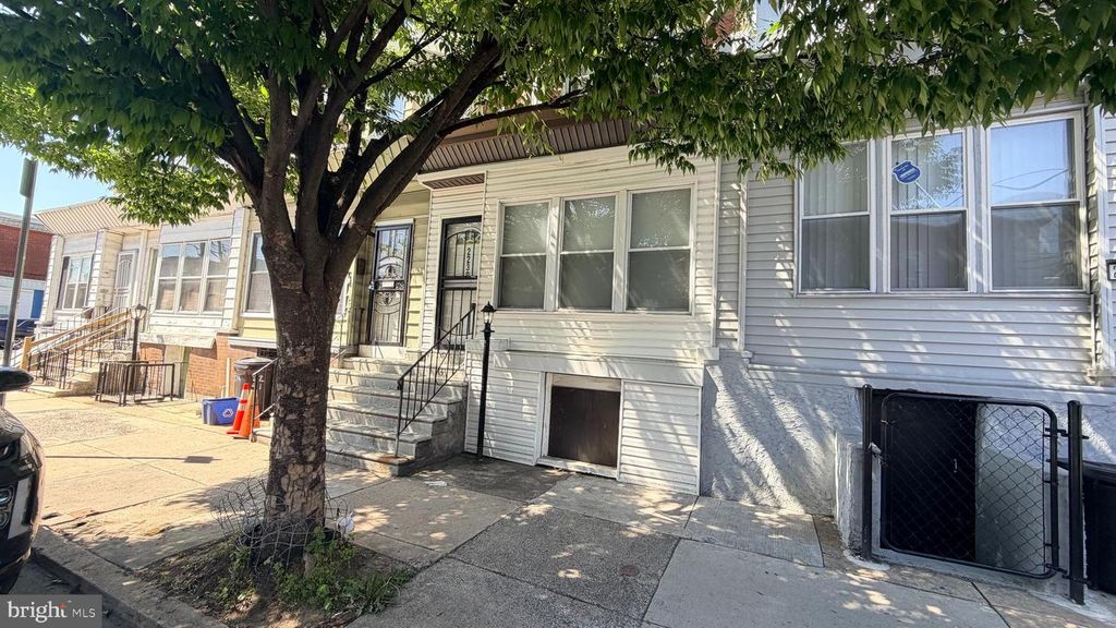 2239 W SOMERSET ST, Philadelphia, PA 19132