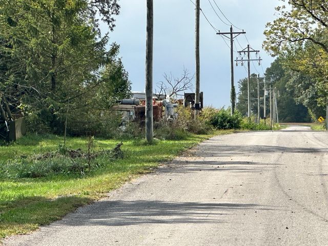 2996 N US 421, Whitestown, IN 46075