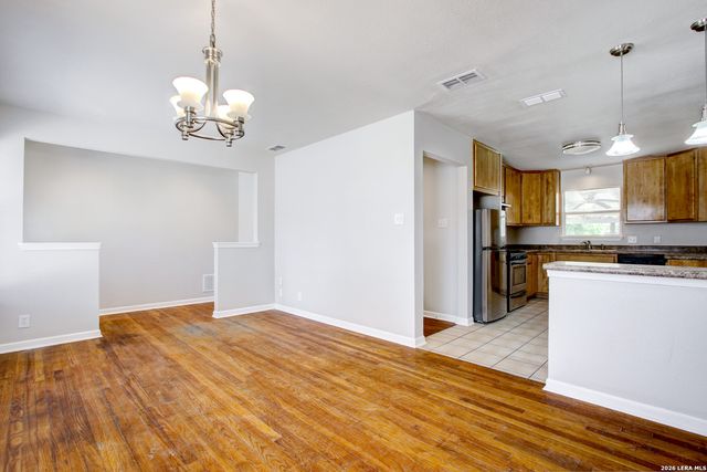 434 SCHMELTZER LN, San Antonio, TX 78213