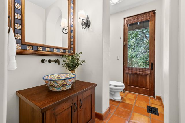 5112 Greyson Creek Drive, El Dorado Hills, CA 95762