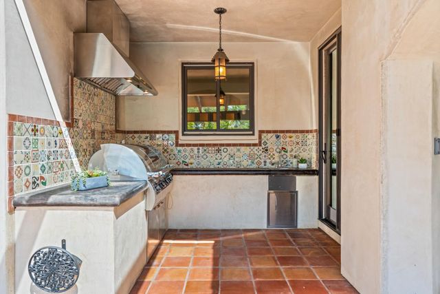 5112 Greyson Creek Drive, El Dorado Hills, CA 95762