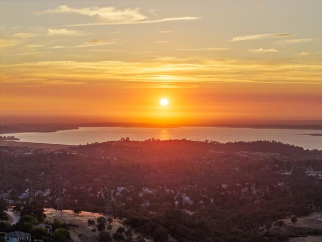 5112 Greyson Creek Drive, El Dorado Hills, CA 95762