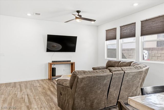 9170 Nostrand Avenue, Las Vegas, NV 89148