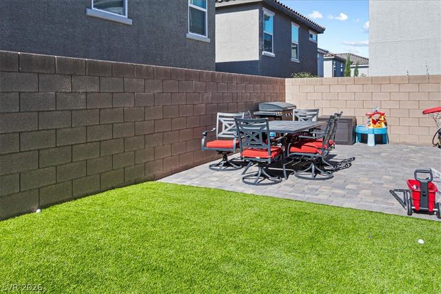 9170 Nostrand Avenue, Las Vegas, NV 89148