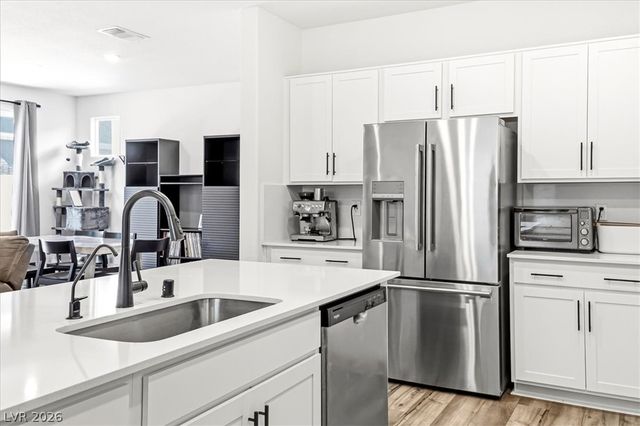 9170 Nostrand Avenue, Las Vegas, NV 89148