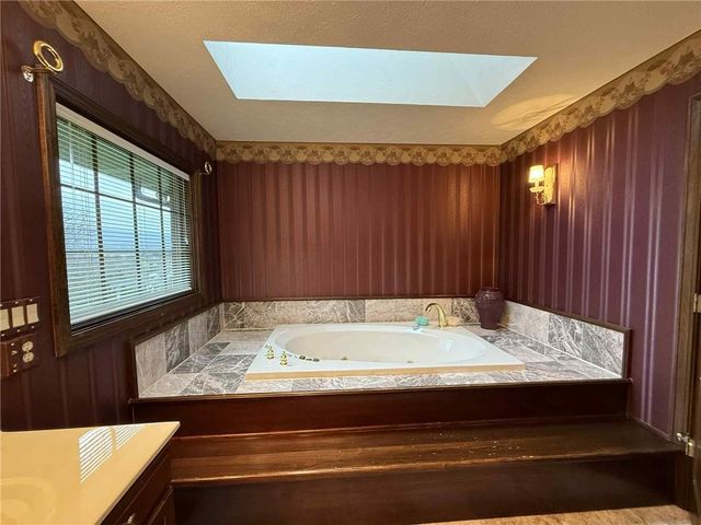 361 N SARATOGA DRIVE, South Union Twp, PA 15401