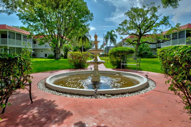 899 SE 2nd Avenue 116, Deerfield Beach, FL 33441