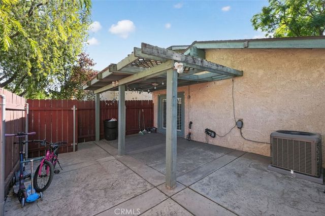 2537 Occidental Circle, Riverside, CA 92507