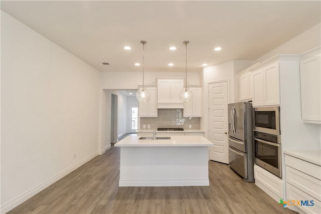 311 Balaton Lake, New Braunfels, TX 78130