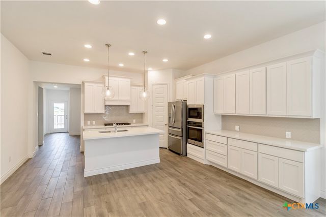 311 Balaton Lake, New Braunfels, TX 78130