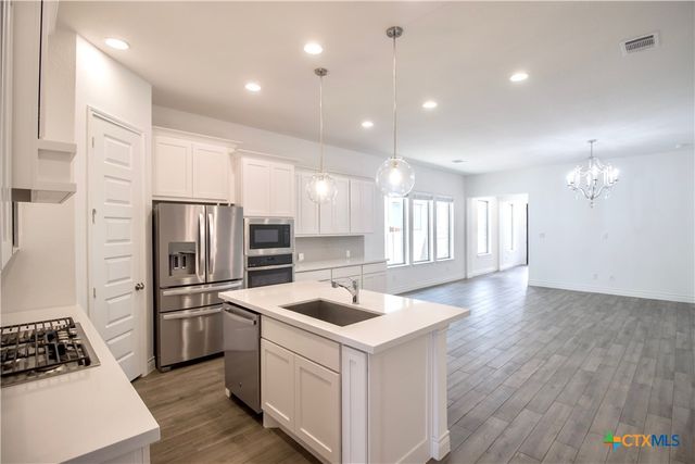 311 Balaton Lake, New Braunfels, TX 78130