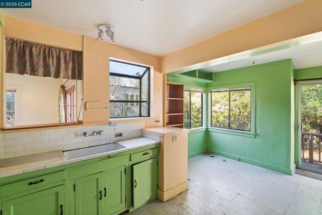 549 549 Santa Barbara Rd, Berkeley, CA 94707