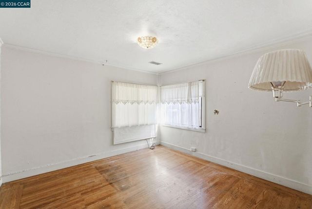 549 549 Santa Barbara Rd, Berkeley, CA 94707