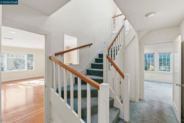 549 549 Santa Barbara Rd, Berkeley, CA 94707