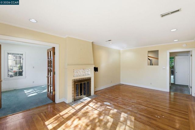 549 549 Santa Barbara Rd, Berkeley, CA 94707