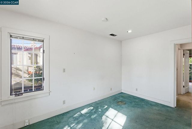 549 549 Santa Barbara Rd, Berkeley, CA 94707