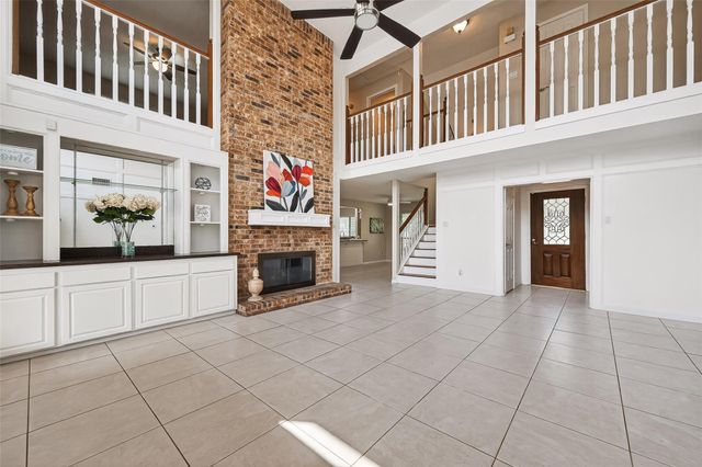 3111 Barnhill Lane, Sugar Land, TX 77479