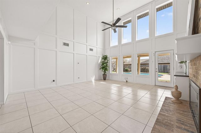 3111 Barnhill Lane, Sugar Land, TX 77479