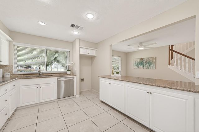 3111 Barnhill Lane, Sugar Land, TX 77479