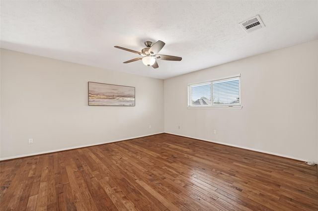 3111 Barnhill Lane, Sugar Land, TX 77479