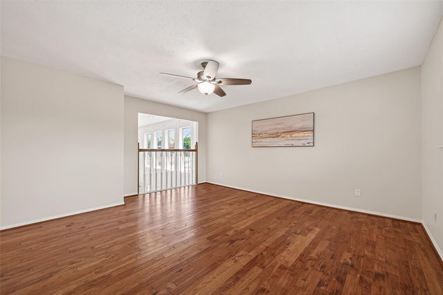 3111 Barnhill Lane, Sugar Land, TX 77479