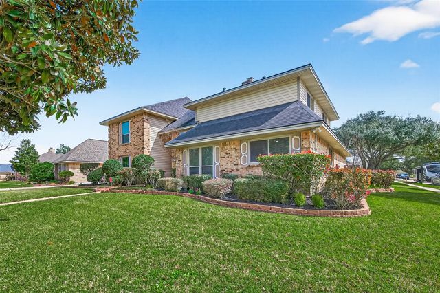 3111 Barnhill Lane, Sugar Land, TX 77479