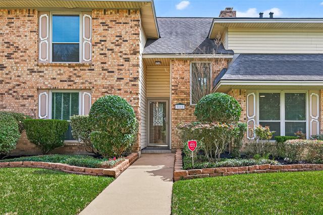 3111 Barnhill Lane, Sugar Land, TX 77479