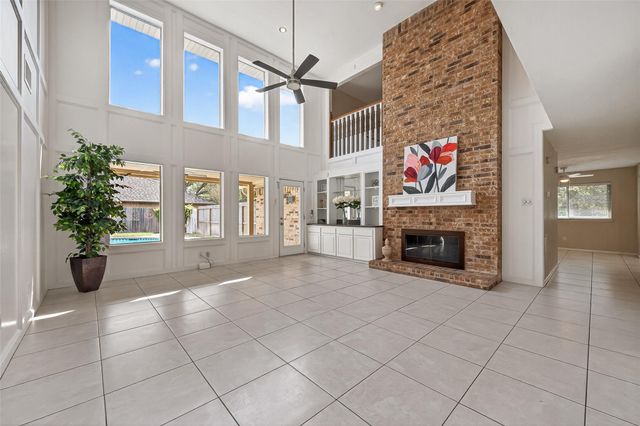 3111 Barnhill Lane, Sugar Land, TX 77479