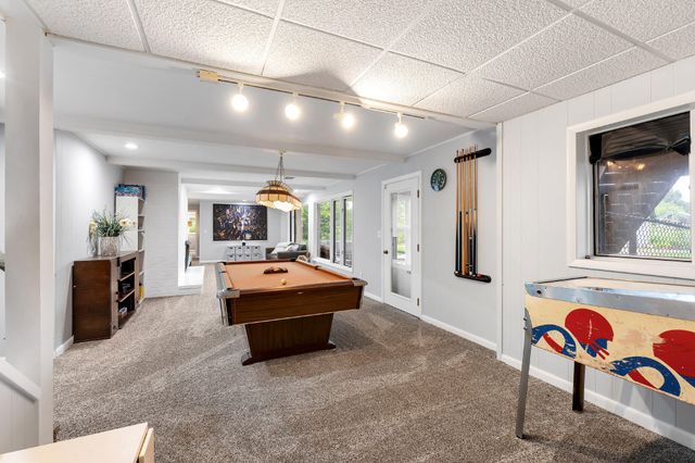 2305 Leffingwell Avenue NE, Grand Rapids, MI 49525