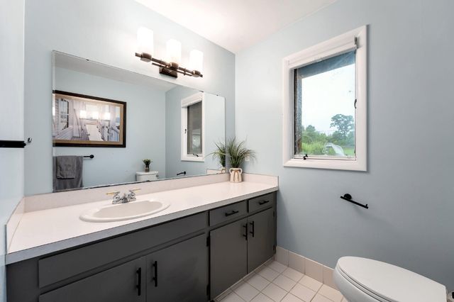 2305 Leffingwell Avenue NE, Grand Rapids, MI 49525