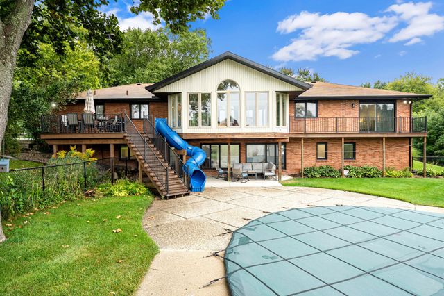 2305 Leffingwell Avenue NE, Grand Rapids, MI 49525