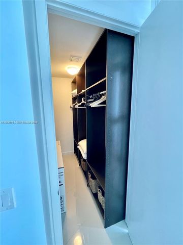 15811 Collins Ave 803, Sunny Isles Beach, FL 33160