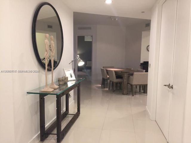 15811 Collins Ave 803, Sunny Isles Beach, FL 33160