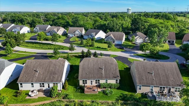 3147 Trillium Court W, Aurora, IL 60506