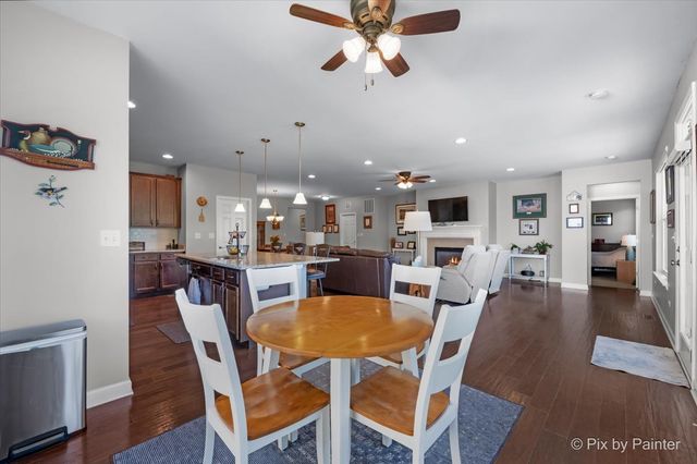 3147 Trillium Court W, Aurora, IL 60506