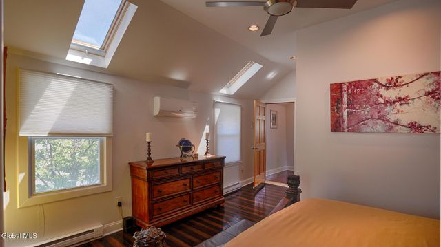 138-140 Church Street, Saratoga Springs, Inside, NY 12866