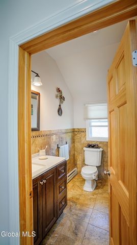 138-140 Church Street, Saratoga Springs, Inside, NY 12866