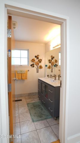 138-140 Church Street, Saratoga Springs, Inside, NY 12866