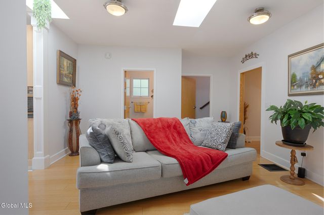 138-140 Church Street, Saratoga Springs, Inside, NY 12866