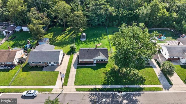 132 HANNOLD BLVD, Woodbury, NJ 08096