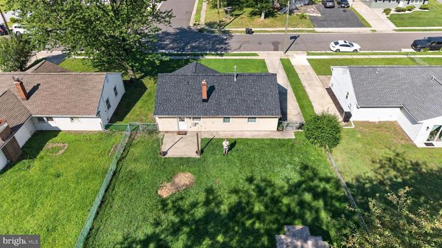 132 HANNOLD BLVD, Woodbury, NJ 08096