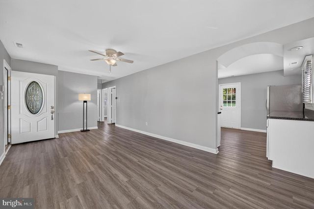 132 HANNOLD BLVD, Woodbury, NJ 08096