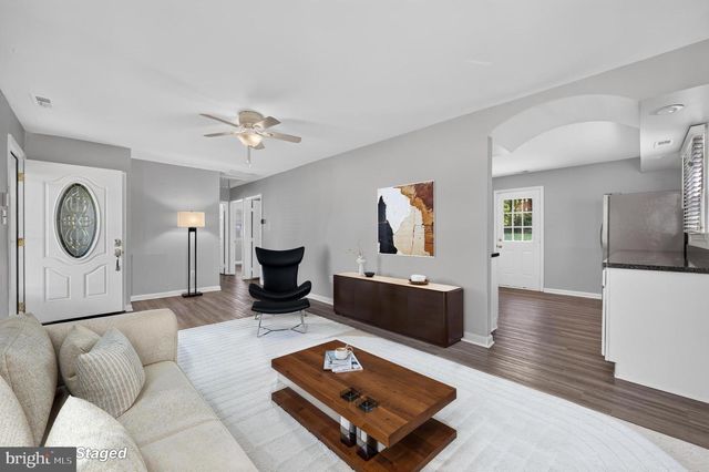 132 HANNOLD BLVD, Woodbury, NJ 08096