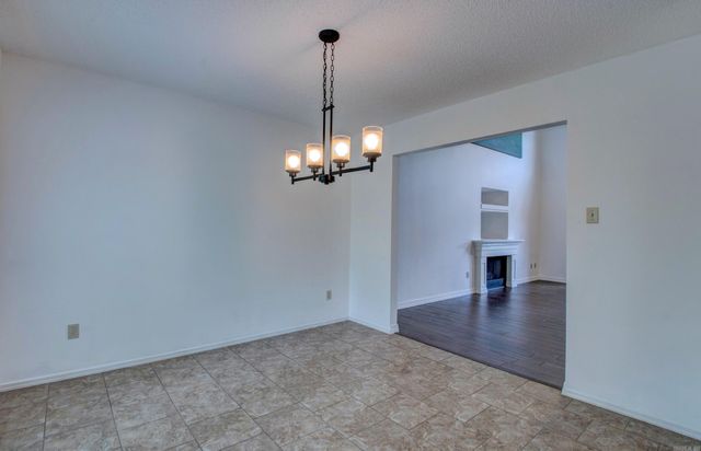 31 Park Ridge Dr, Maumelle, AR 72113