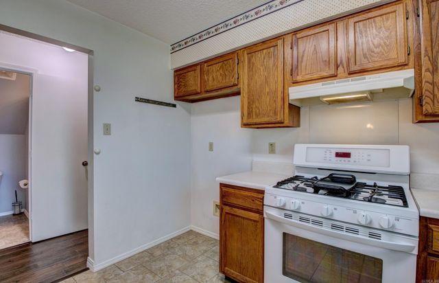 31 Park Ridge Dr, Maumelle, AR 72113